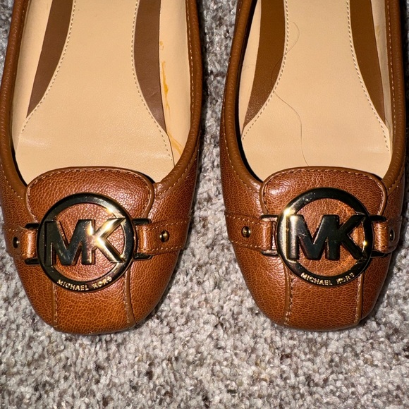 Michael Kors camel flats size 6 - Picture 2 of 5